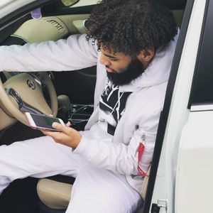 Meet your Posher, Cj